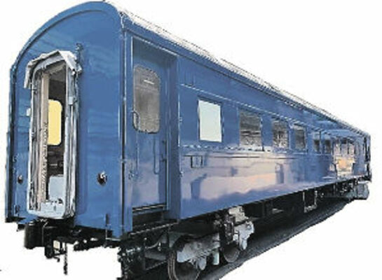 昭和懐かし青色の客車 鉄道開業150年でJRが塗り替え | 上毛新聞社のニュースサイト